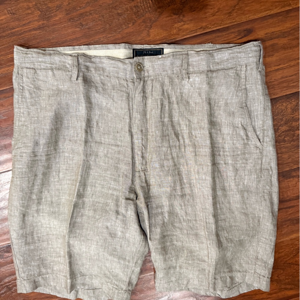 Linen shorts